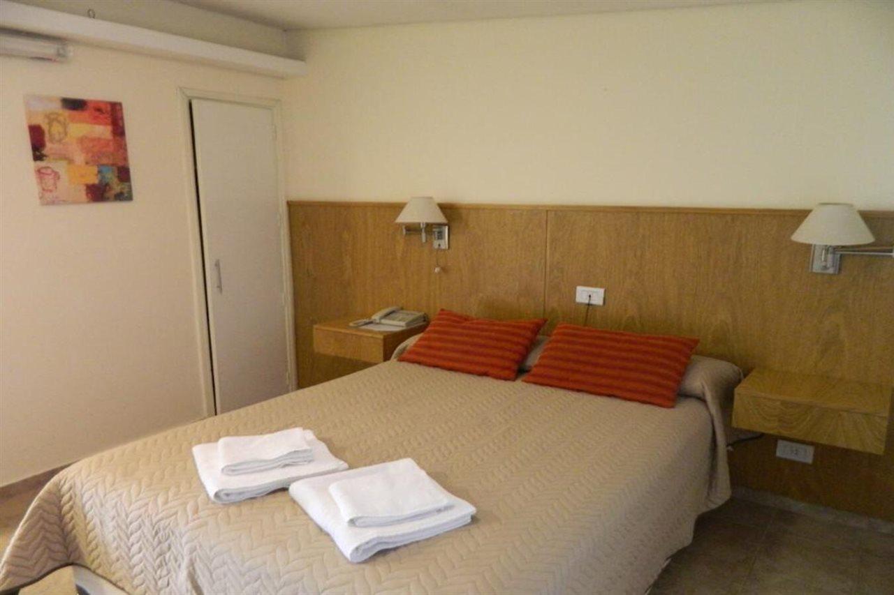 Motel A.C.A. Cipolletti Extérieur photo